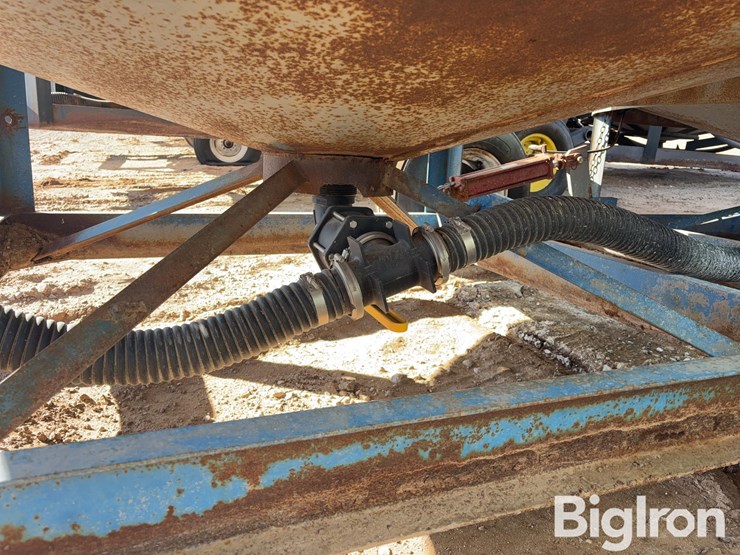 wylie-6000-gallon-double-cone-nurse-tank-trailer-image-13