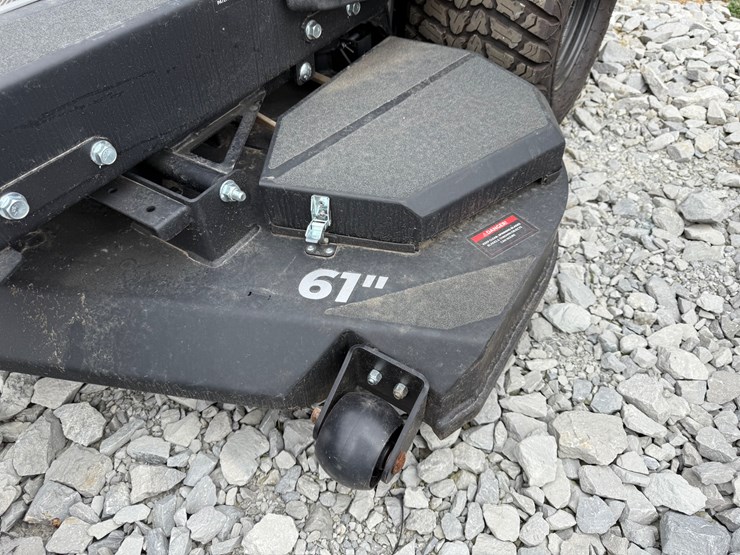 #6-•-unused-yakta-yxr610-61"-zero-turn-mower-197116-inv#-40694-image-11