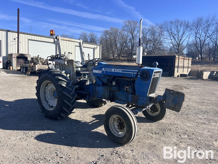 1978-ford-5600-image-3