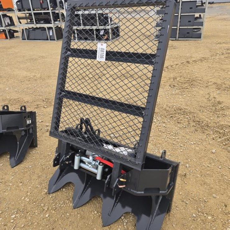 #8106 • NEW LANDHONOR SKID STEER HYD. LOGGING WINCH 15000#