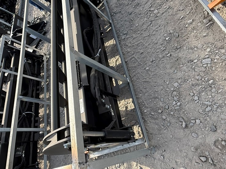 #2046-•-unused-6'-skid-steer-grapple-inv#-40826-image-4
