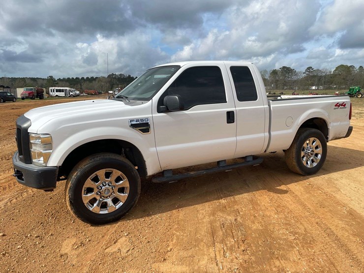 2008-ford-f250-image-1
