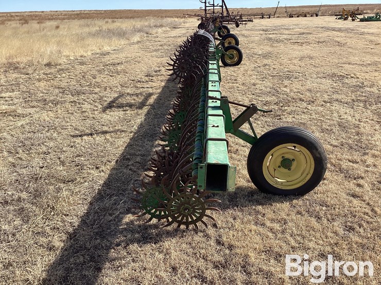 john-deere-30-image-4