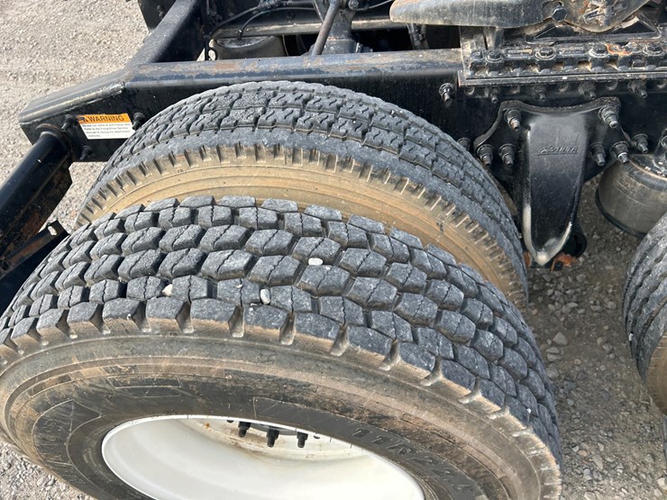 #37236-•-2016-freightliner-cascadia-t/a-daycab-truck-tractor-3akjgedv4gdhc4172-inv#-37236-image-19