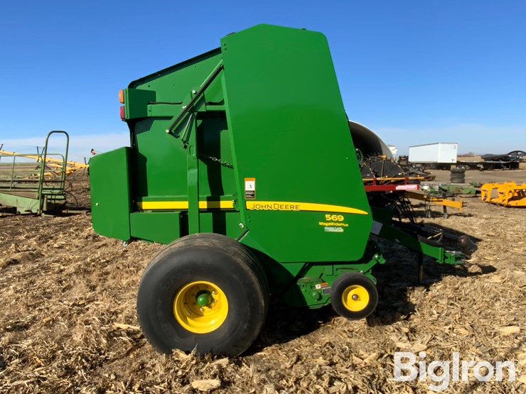 2014-john-deere-569-image-4