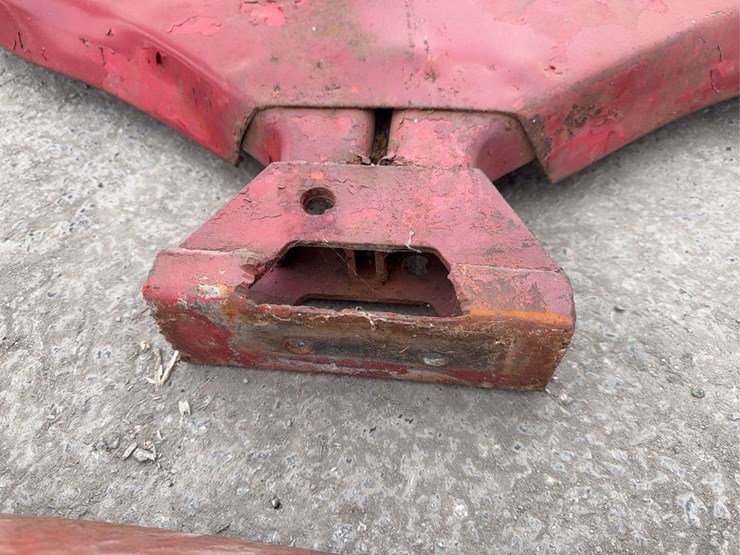 farmall-06-utility-fenders-image-3