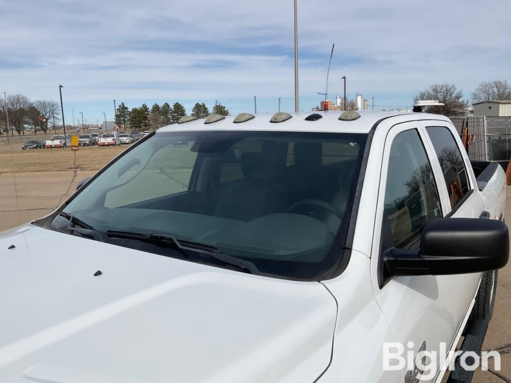 2017-dodge-2500-image-9