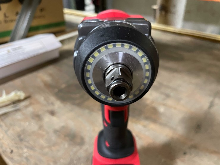 #2306-•-milwaukee-compatible-18-volt-cordless-1/2"-impact-and-8ah-battery-(pr11)-image-4