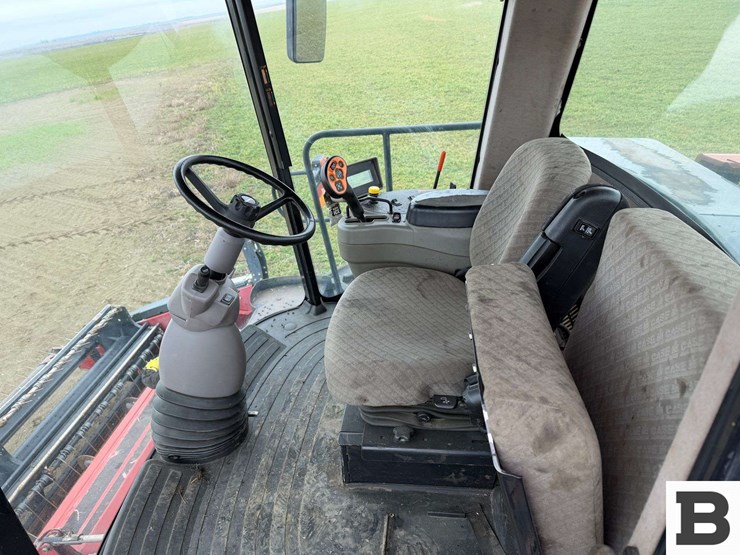 2008-case-ih-wd1203-image-48