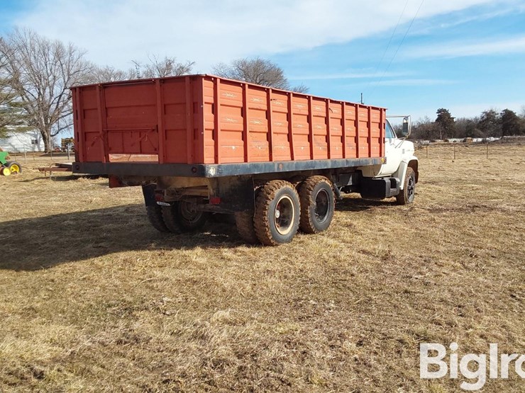 1974-chevrolet-c65-image-5