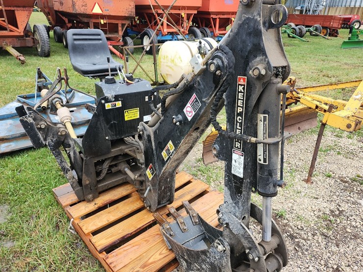 tag-#272,-3pt-backhoe-image-6