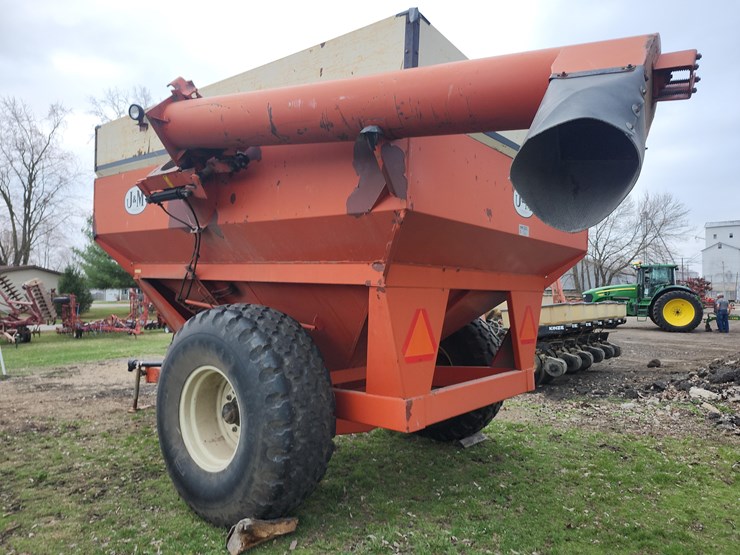 tag-#111,-j&m-image-5