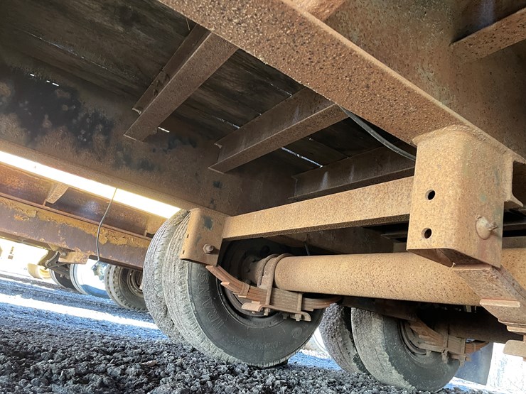 #6061-•-2004-redi-haul-12-ton-tandem-axle-flatbed-equipment-trailer-(has-wi-title)-image-13