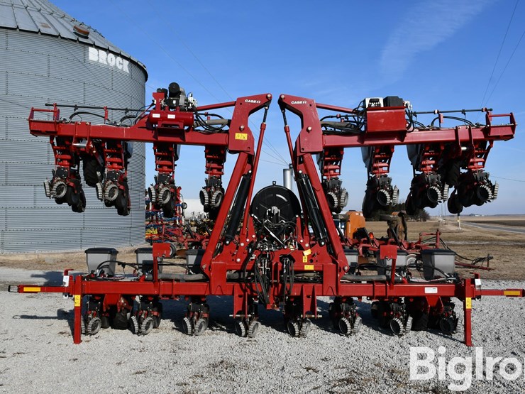 2022-case-ih-2022-image-2