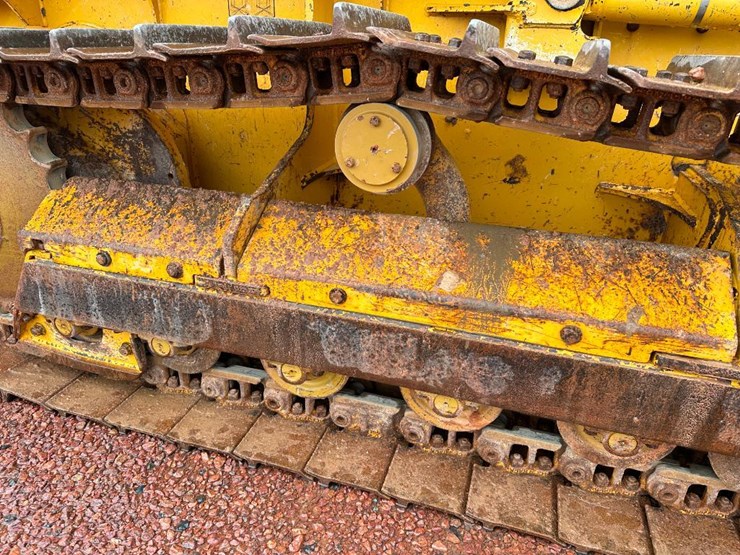 2012-deere-450j-lt-image-18