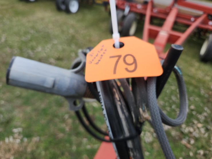 tag-#79,-31'-unverferth-basket-image-2