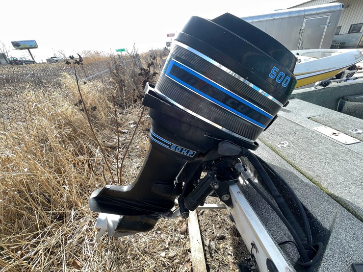 #1436-•-1992-glasstream-145-deluxe-14'-boat-(no-title)-(of)-image-15