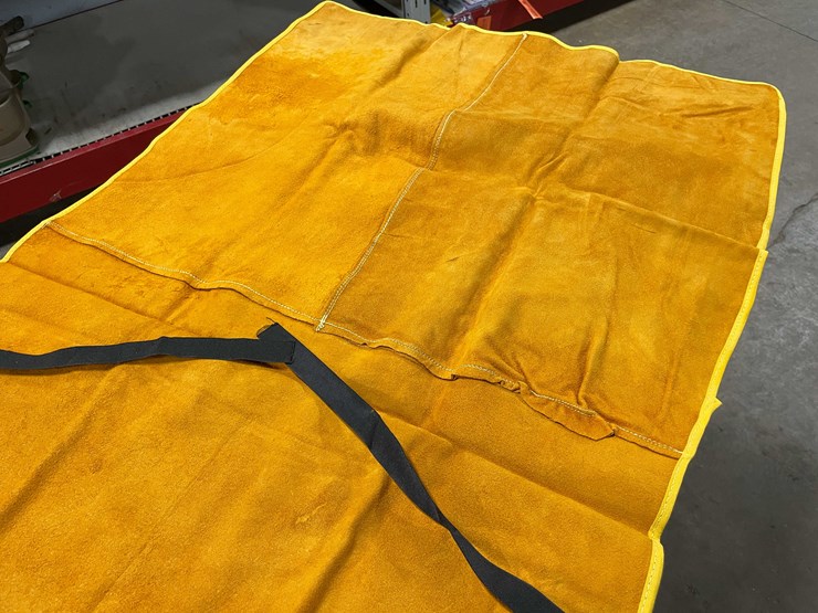 #2330-•-new-long-cowhide-welding-apron-(cw)-image-6