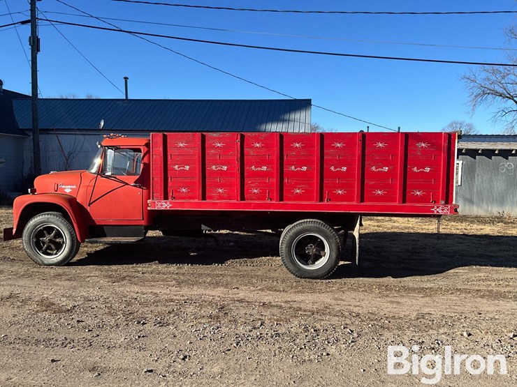 1968-international-loadstar-image-8