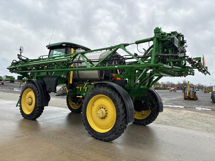 2015-john-deere-r4038-image-9