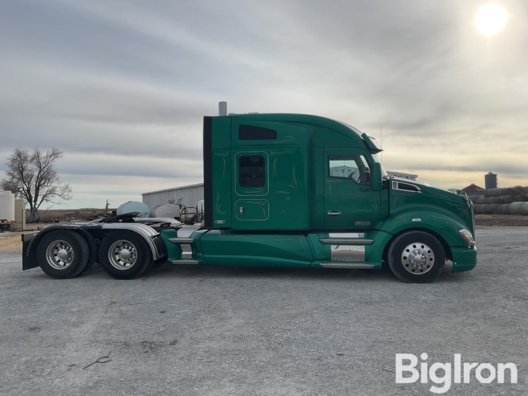 2019-kenworth-t680-image-4