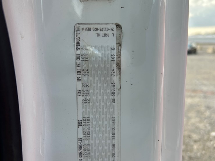 #37236-•-2016-freightliner-cascadia-t/a-daycab-truck-tractor-3akjgedv4gdhc4172-inv#-37236-image-39