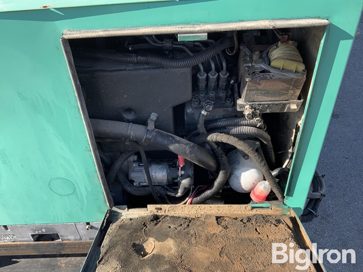 2022-massey-ferguson-730-image-19