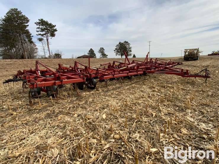 case-ih-5800-image-3