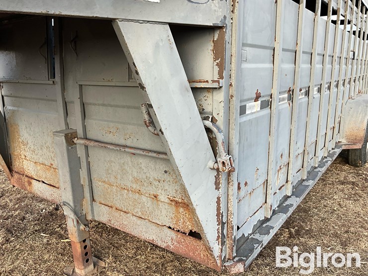 1991-titan-20-image-13