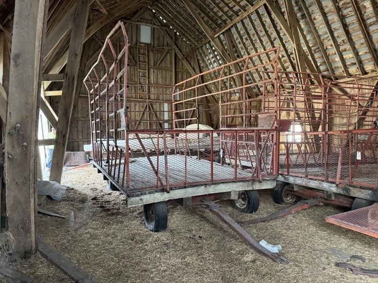 k&k-16'-bale-rack-&-gear-image-3