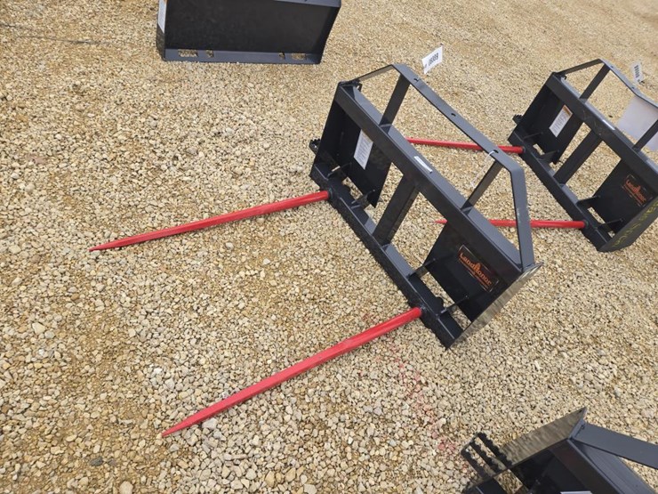 #8089-•-new-landhonor-skid-steer-bale-spear-image-2
