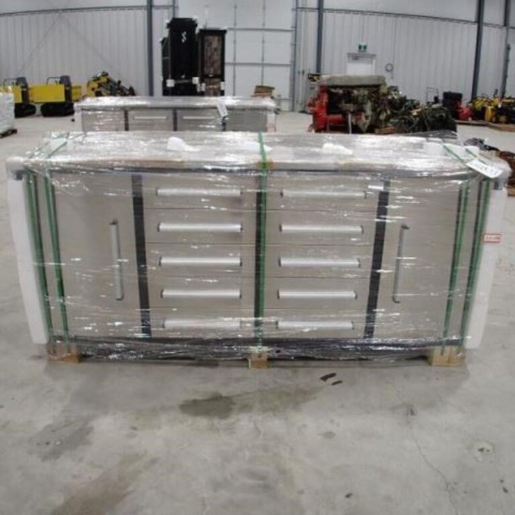 UNUSED Steelman 7 Ft Stainless Steel Garage