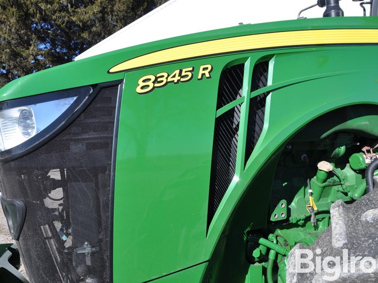 2019-john-deere-8345r-image-10