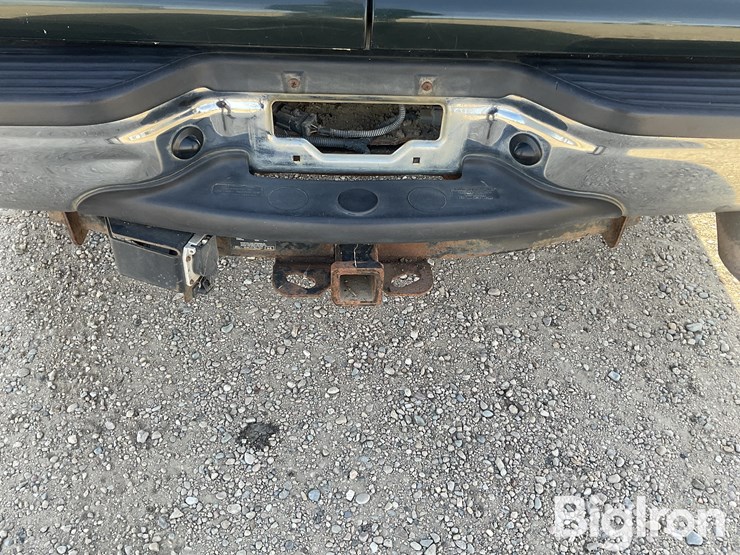 2004-ford-excursion-image-18