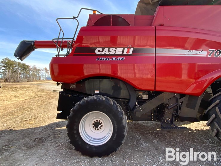 2010-case-ih-7088-image-16