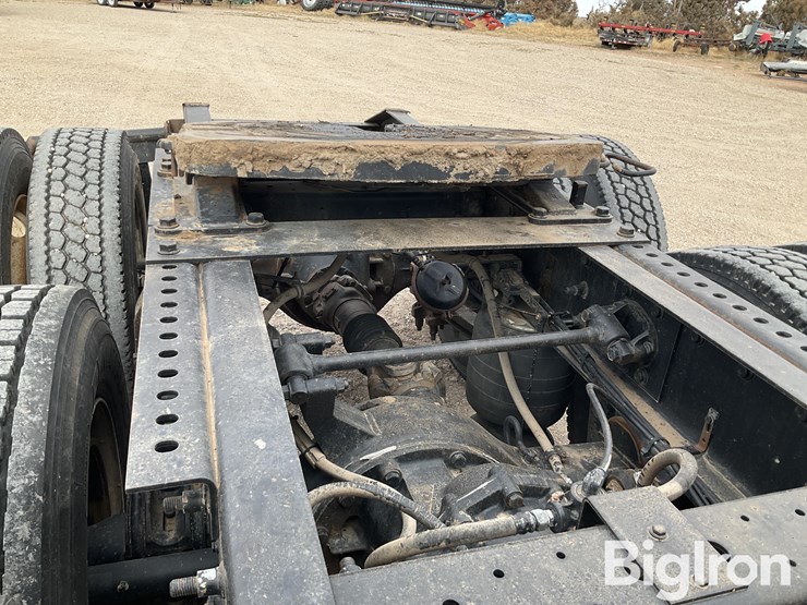 2006-international-9200i-image-17