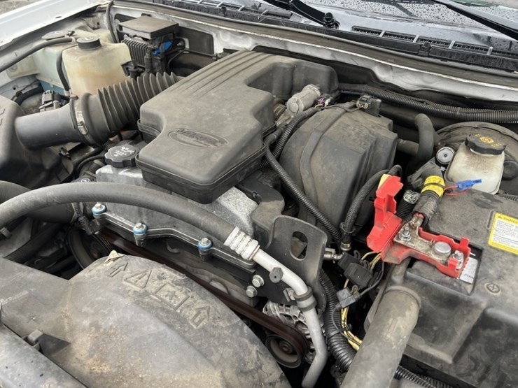 2012-chevrolet-colorado-image-11