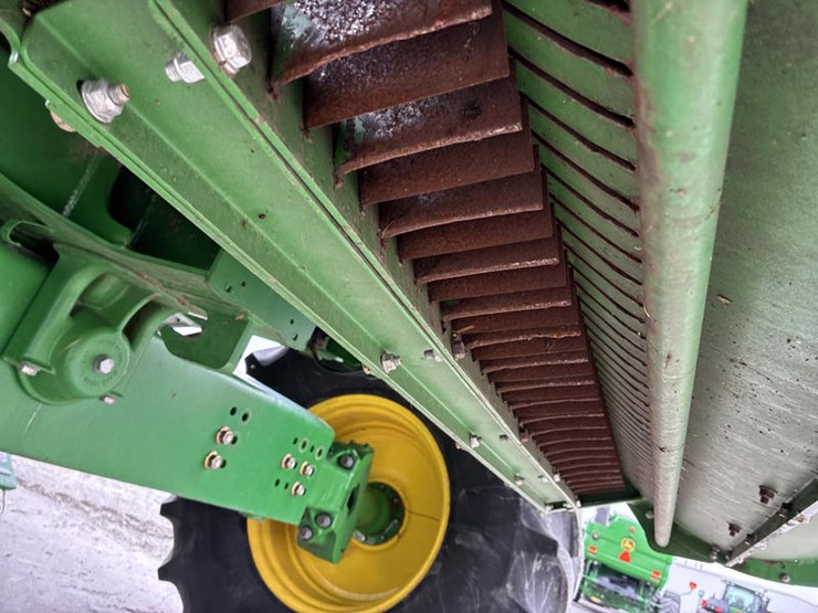 2014-john-deere-s660-image-65