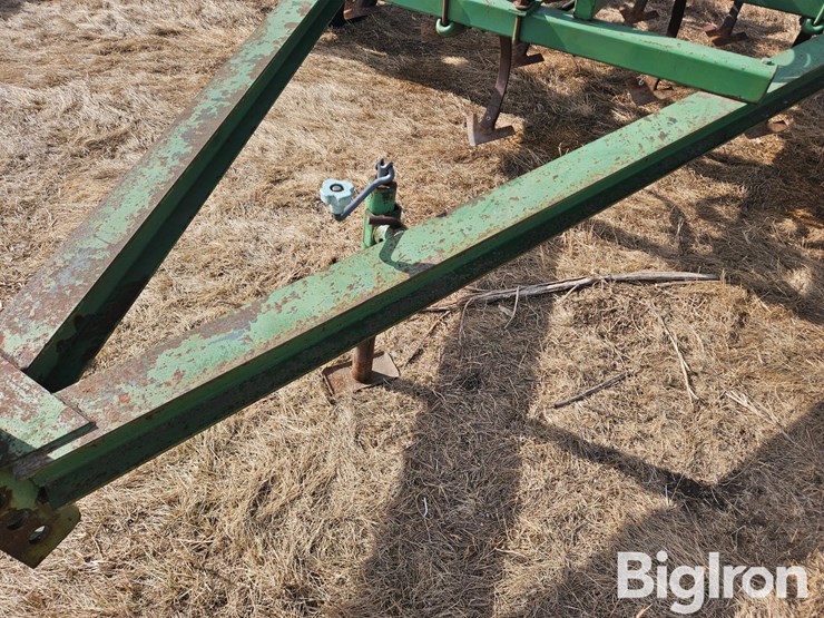 john-deere-1010-image-10