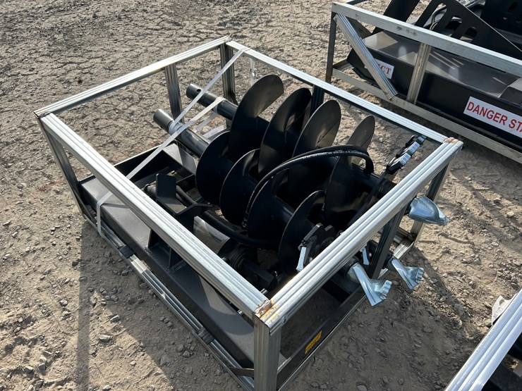 #2013-•-unused-jct-skid-steer-auger-drive-and-bits-inv#-40779-image-1