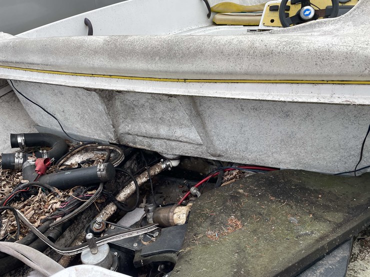 #1439-•-1998-fling-boat-with-trailer-(no-title)-(of)-image-45