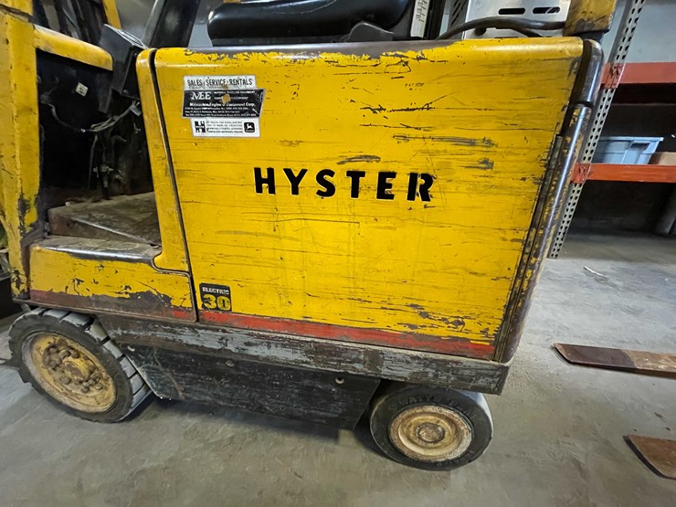#1449-•-hyster-e30-electric-forklift-(pr4)-image-8