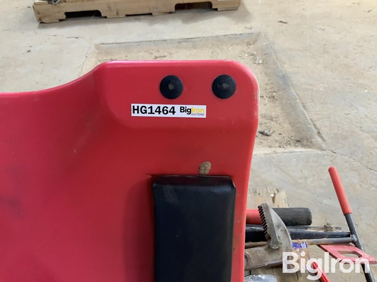 pro-lift-c640-mechanics-creeper-&-supplies-image-18