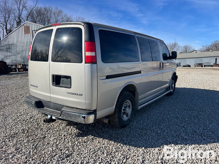 2006-chevrolet-express-g3500-image-5