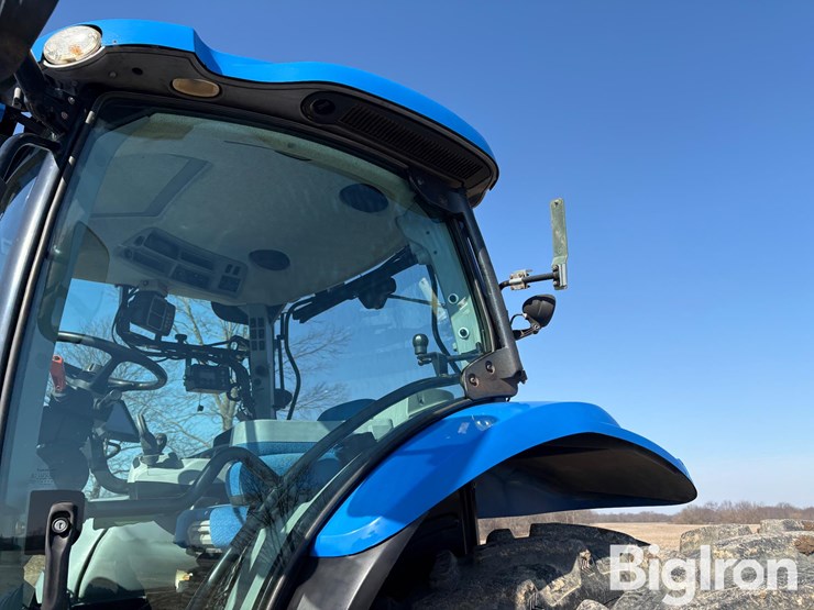 2015-new-holland-t7.210-image-18