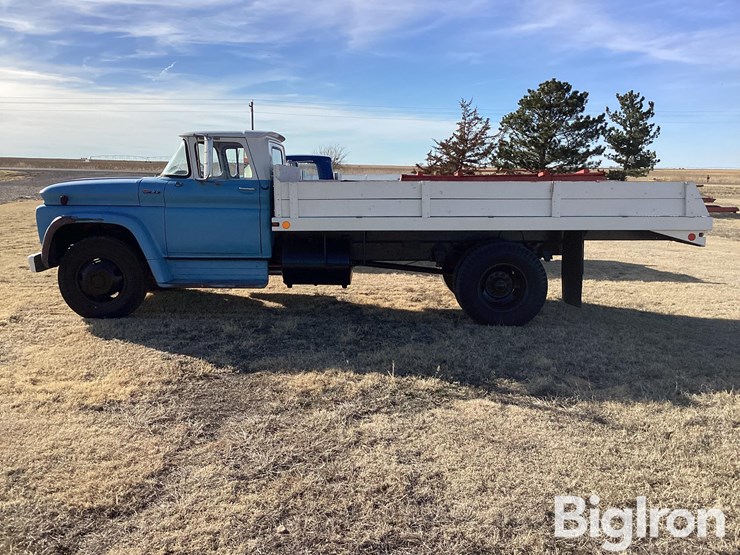 1962-chevrolet-c60-image-8