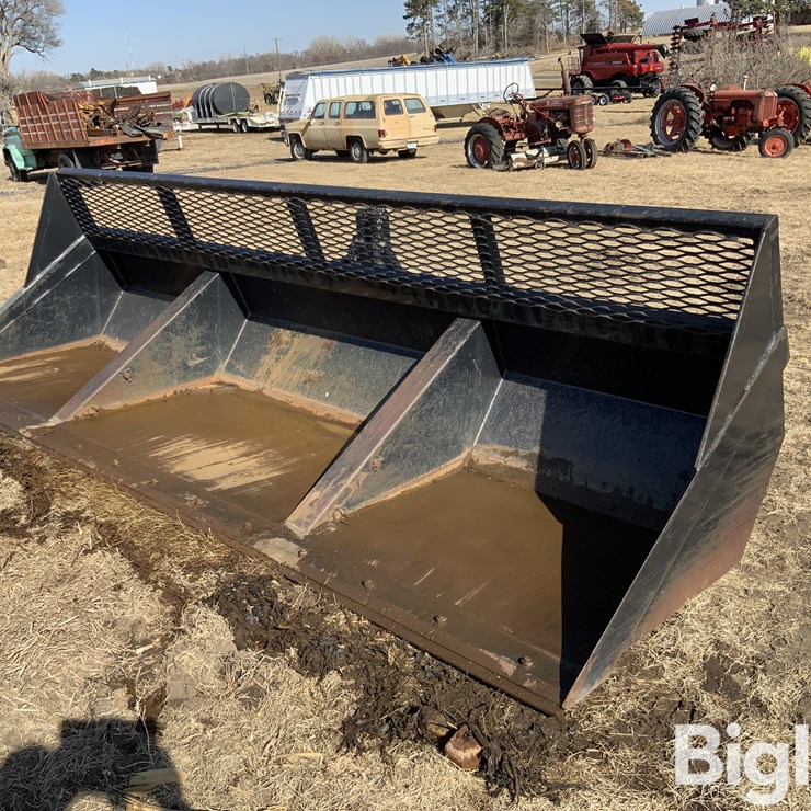 Gnuse 12’ 3-Pt Bucket