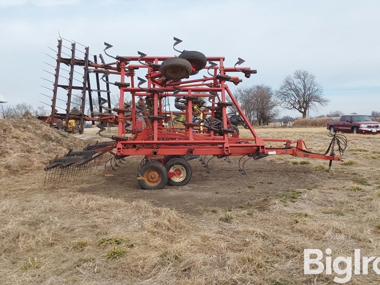 case-ih-4800-image-4