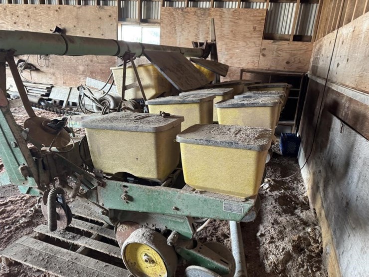 john-deere-7000-image-8