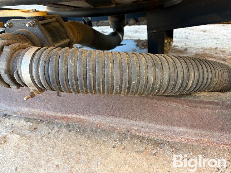 wylie-9000-gallon-triple-cone-nurse-tank-trailer-image-19